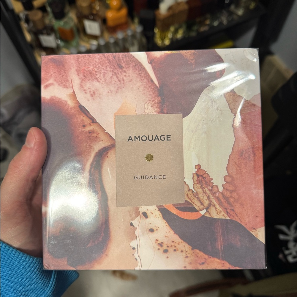 Women’s perfume